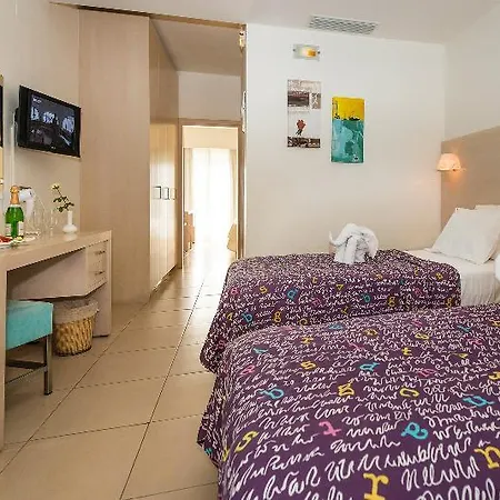 Hotel High White 5*