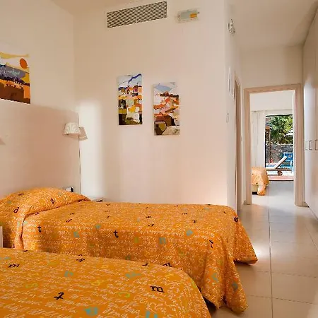 High White 5* Malia (Crete)